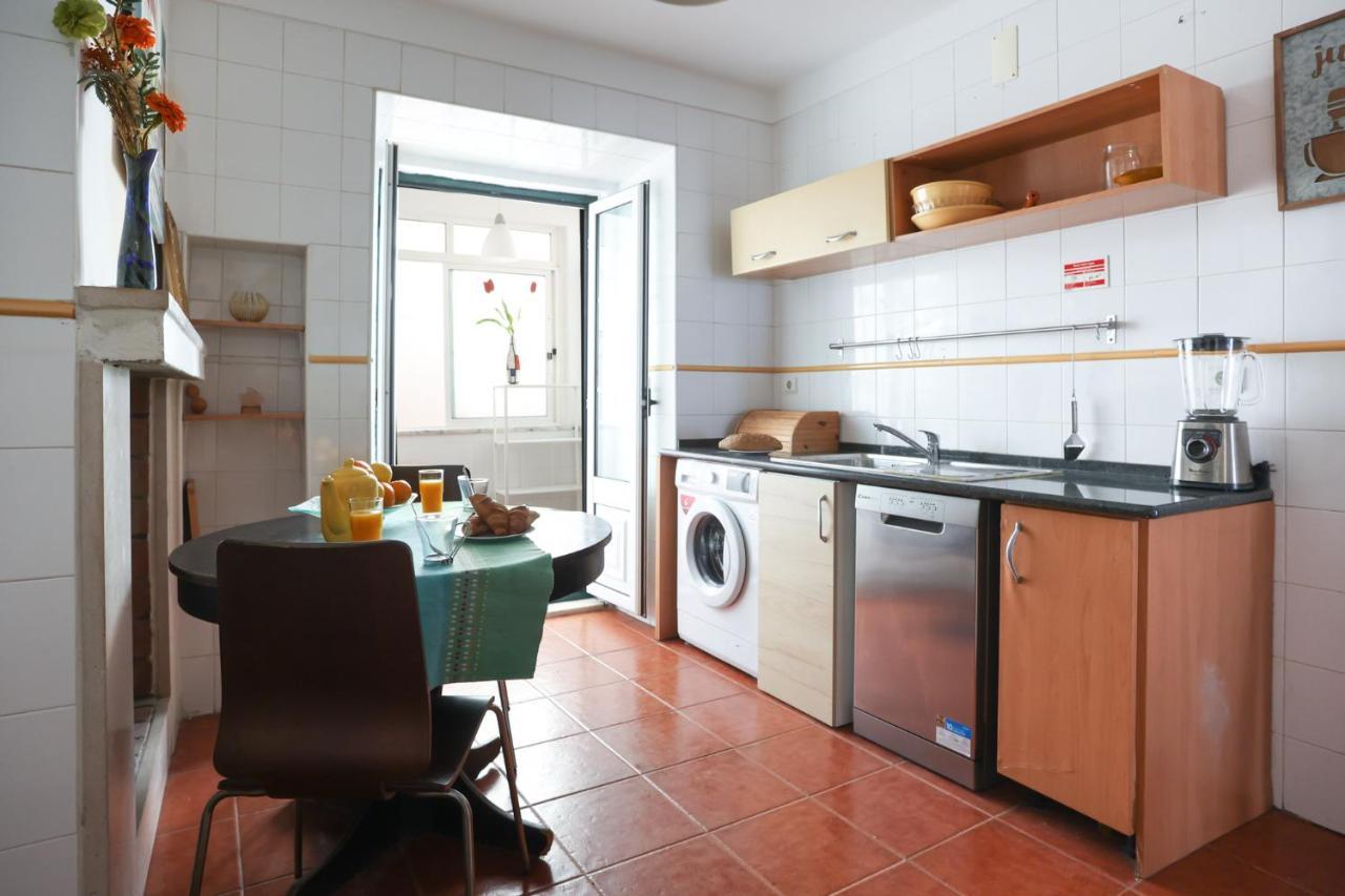 City Center Apt In Lively Bairro Alto! Lisboa Exteriér fotografie